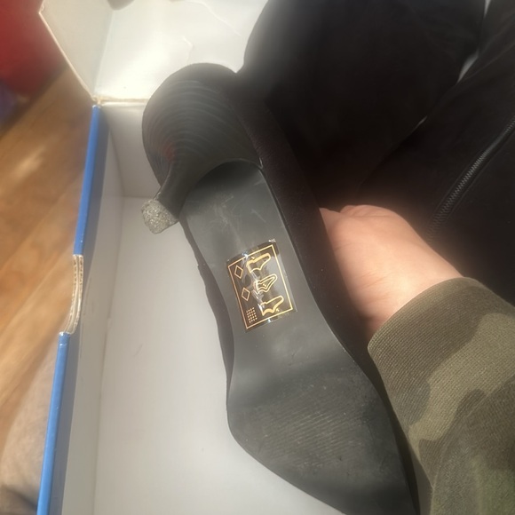 Gently worn basically New thigh high boots by spring - Picture 3 of 7